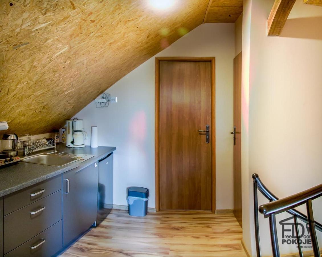 Pokoje Freedoor Ługniany Esterno foto